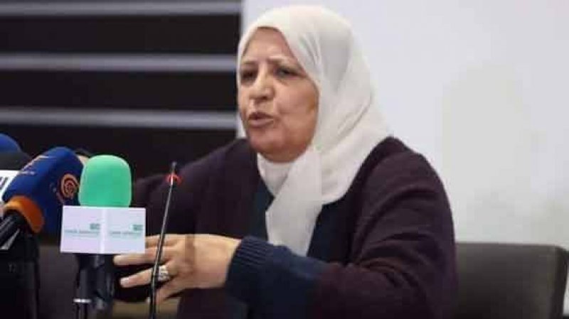 سعيدة العكرمي تفكّ اعتصامها داخل قسم الإنعاش