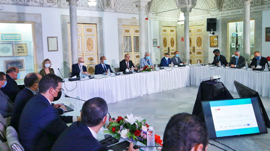 خامس لقاءات بيت الحكمة لدفع الاستثمار العمومي ما بعد الجائحة